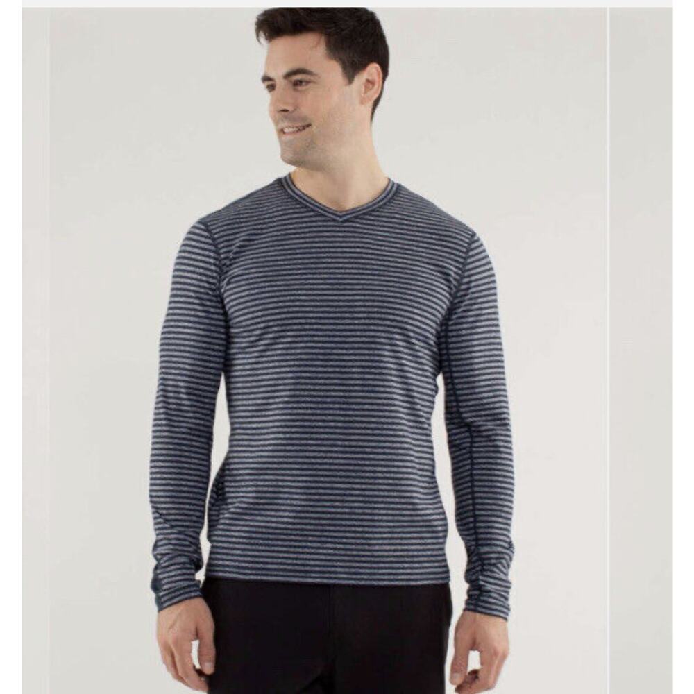 Lululemon Mens Size XL Speed Long Sleeve Stripe Blue‎ V-Neck Running Shirt